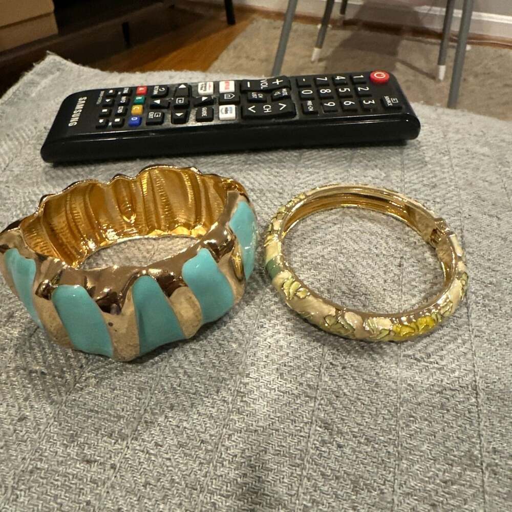 Gold-Tone Metal and Enamel Hinged Bangle Bracelet Set